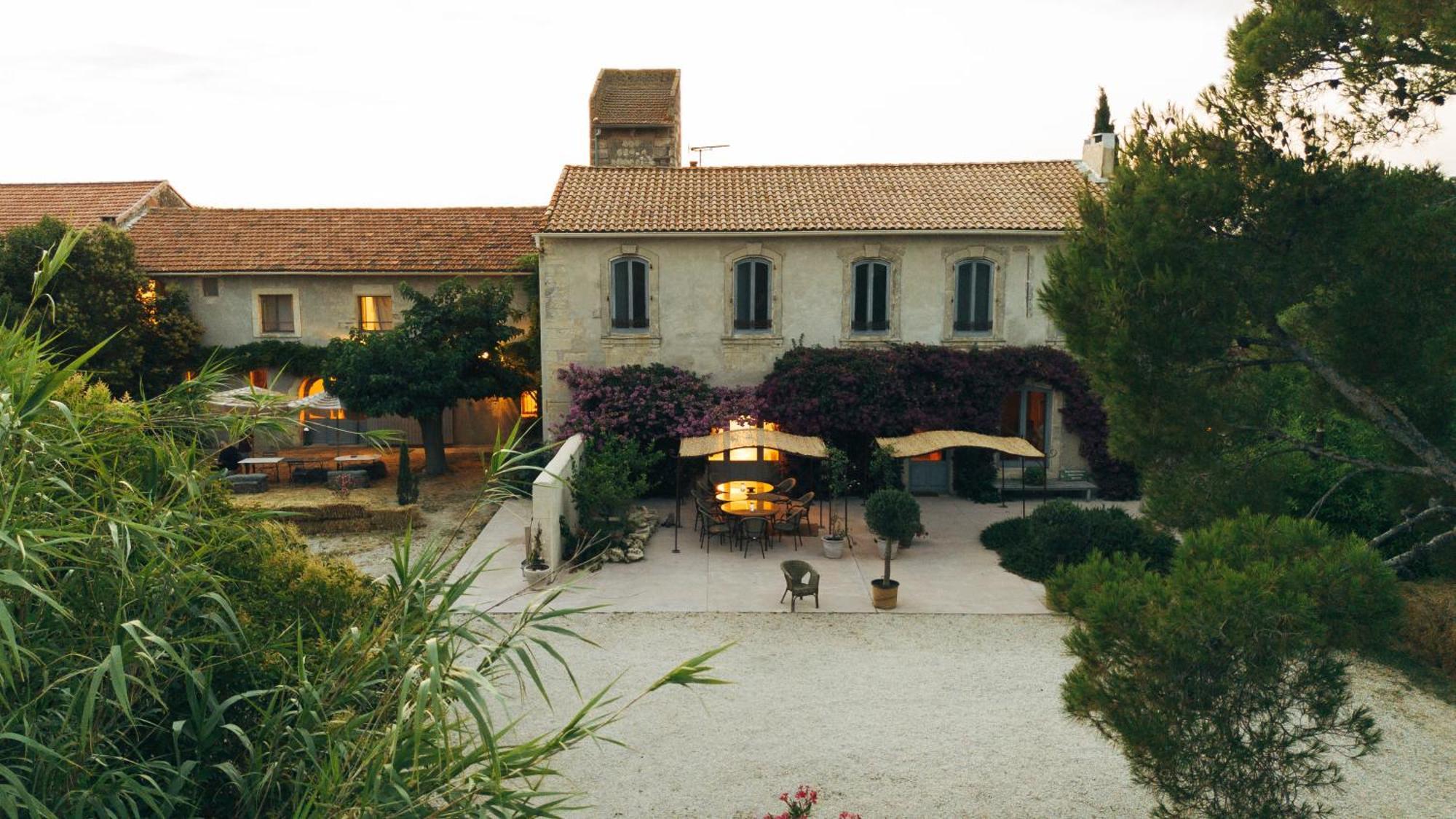 Maison Tara verte au Mas Montredon Arles Extérieur photo